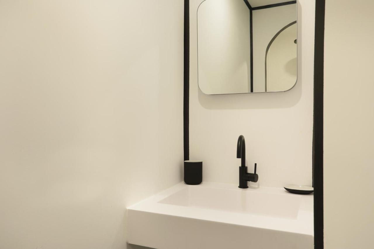 Apartment Saint Germain Des Pres By Studio Prestige Paris Exterior photo